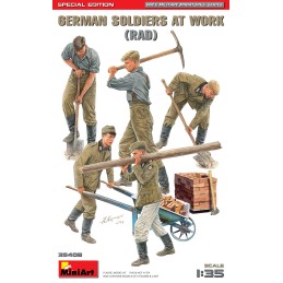 1:35 GERMAN SOLDIERS AT...