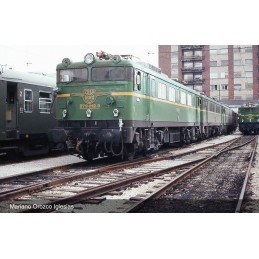 LOCOMOTORA ELÉCTRICA RENFE...