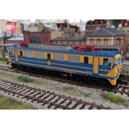 LOCOMOTORA ELÉCTRICA RENFE...