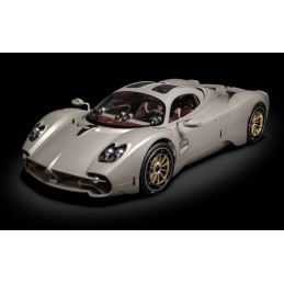 1:8 PAGANI UTOPIA COUPÉ