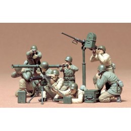 1:35 U.S. GUN & MORTAR TEAM...