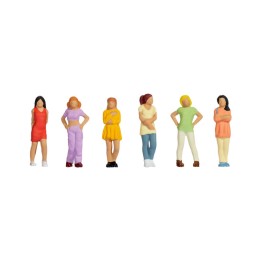 ADOLESCENTES FEMENINAS